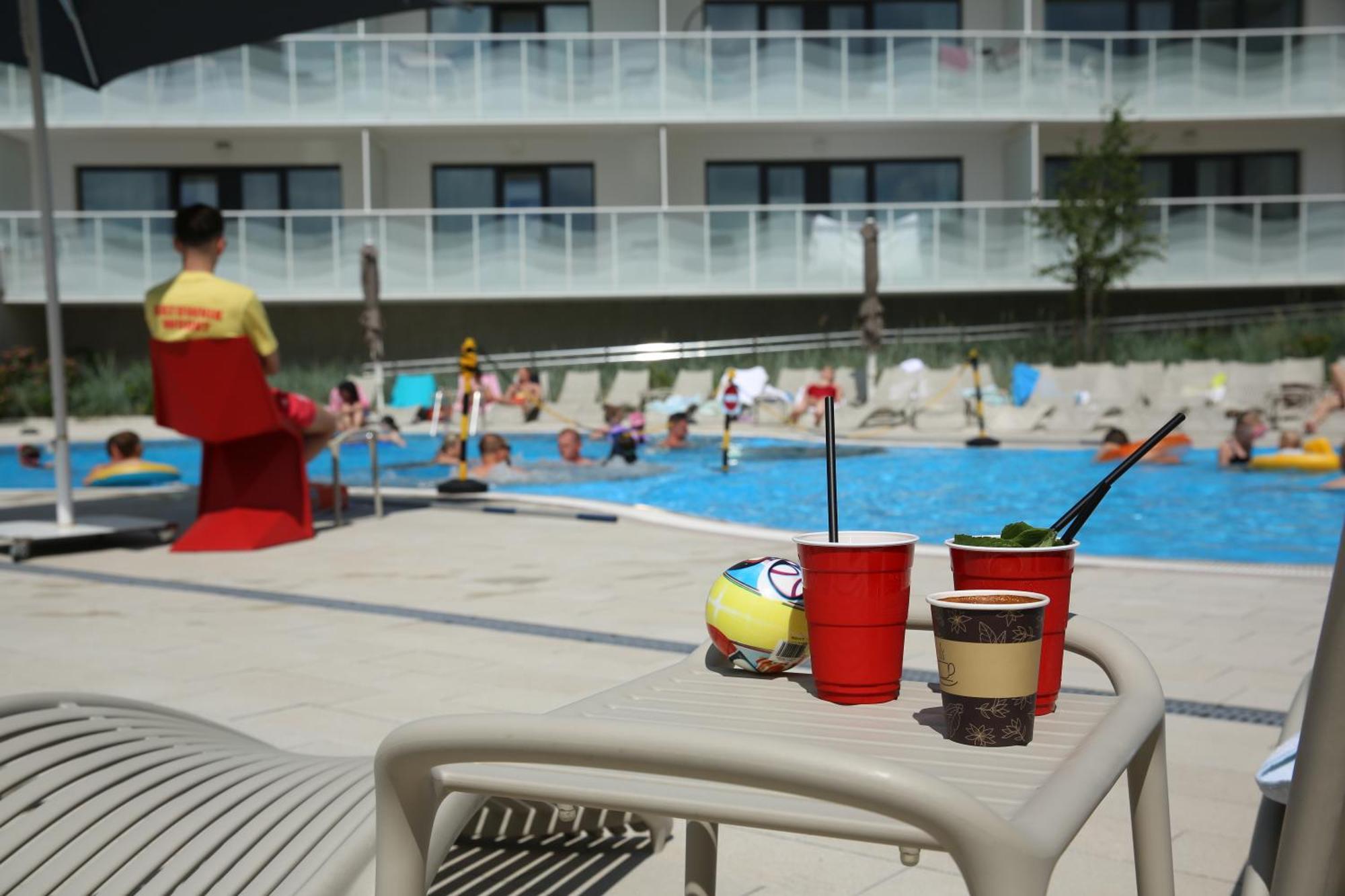 Apartamenty Z Basenem-Polanki Aqua - Holiday City Kolobrzeg Bagian luar foto